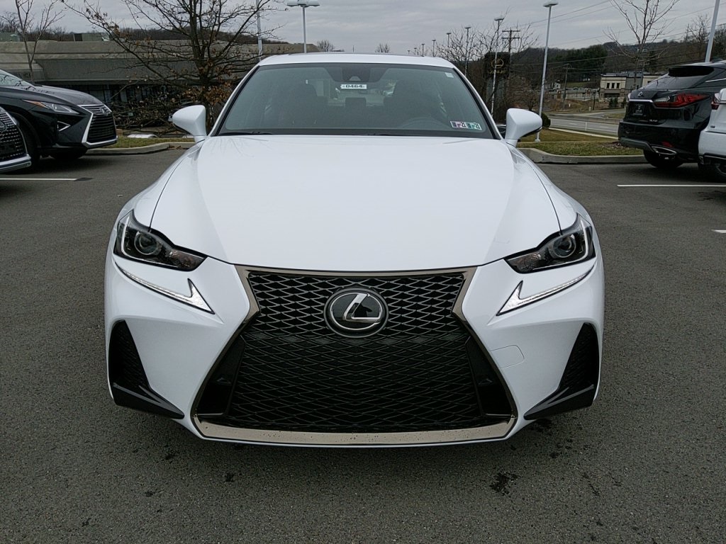 Lexus is 300 2020